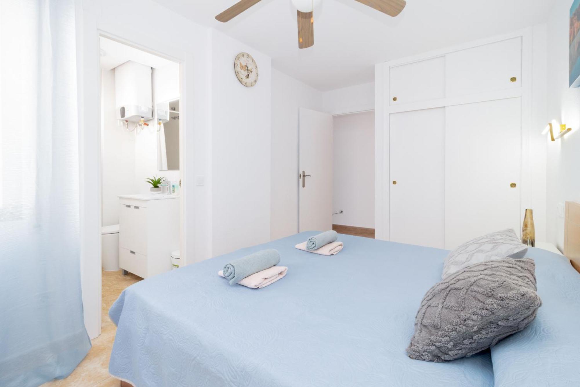 Apartamento 50M Al Mar ตอร์เรเวียคา ภายนอก รูปภาพ